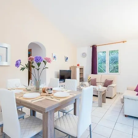 Cap D'artrutx Sleeps 6 Pool Air Con Wifi