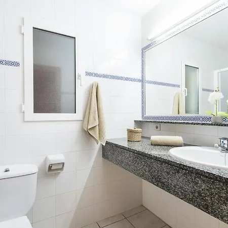Cap D'artrutx Sleeps 6 Pool Air Con Wifi Villa